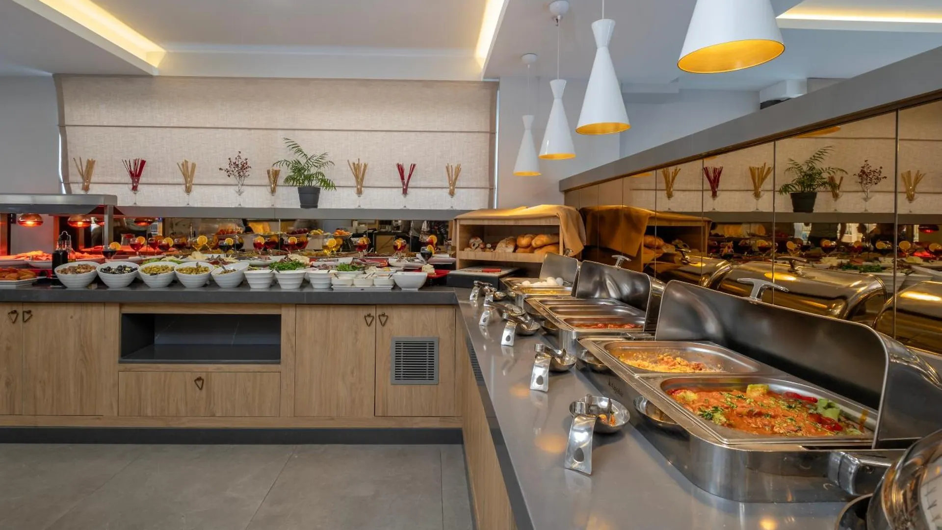 Peramis Hotel & Spa Antalya 3*,